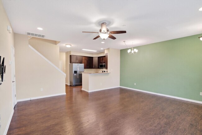 Foto del edificio - Beautiful 3-Bedroom Townhome in Hampton, VA | Available Sept 21