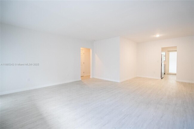 Foto del edificio - 1185 98th St