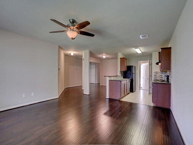 Building Photo - 28925 San Bernard River Loop