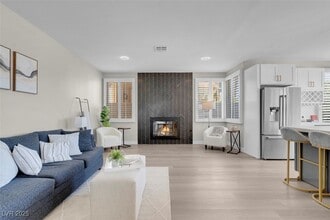 Building Photo - 8848 Rainbow Ridge Dr