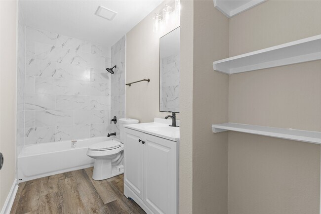 Foto del edificio - 804 Avenue I