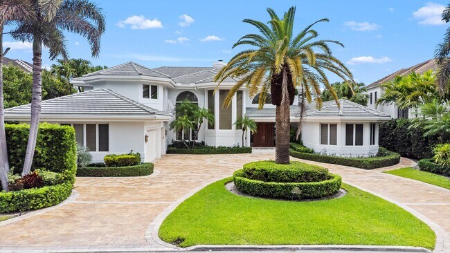 Foto del edificio - 396 E Coconut Palm Rd