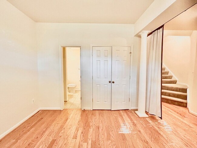 Building Photo - 13027 Middlebrook Road