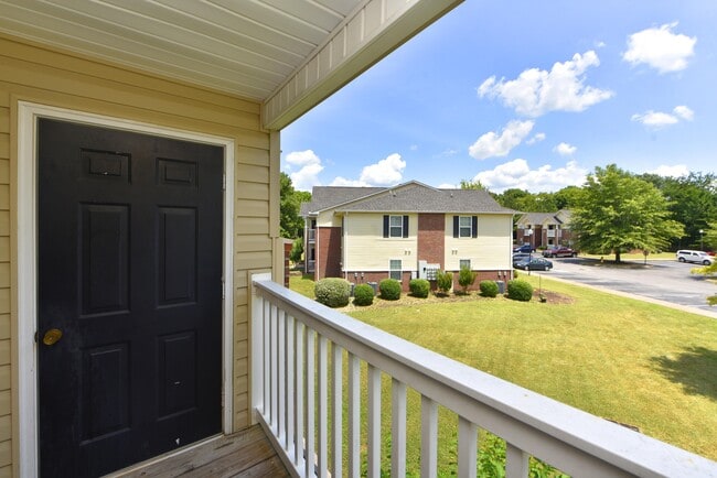 Building Photo - Meadows of Lebanon Apartments