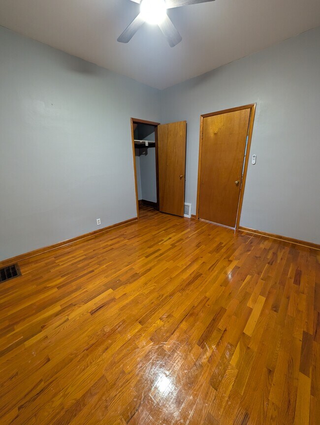 Foto del edificio - 528 NE Ohio Ave