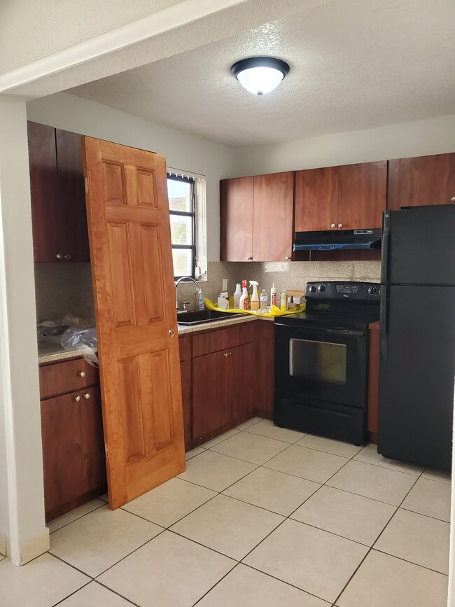 Foto del edificio - 145 W 43rd St