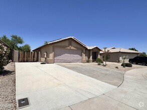Building Photo - 9138 W Ross Ave