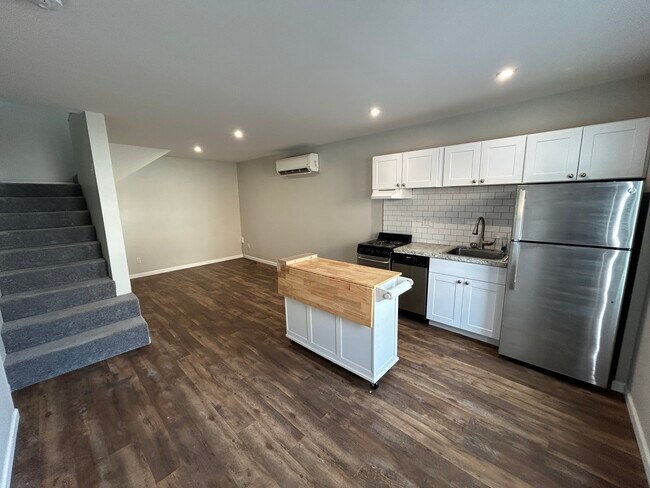 LR 109 N.Principal (1B) - Zeli Capital