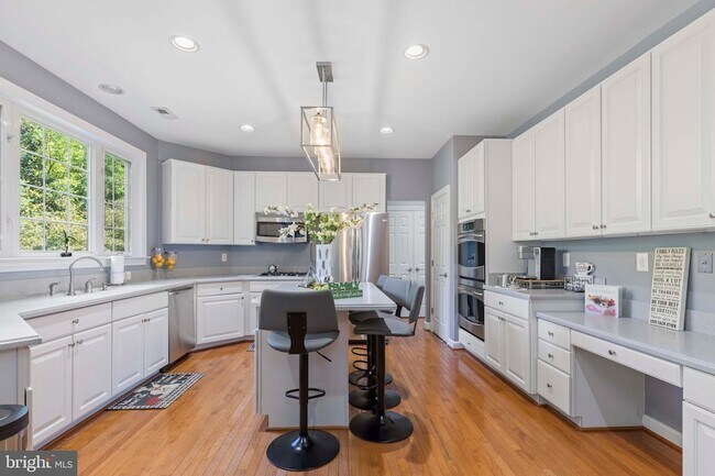 Foto del edificio - 12980 Highland Oaks Ct