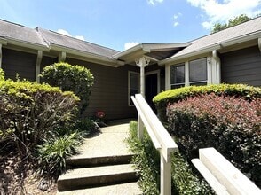 Building Photo - 2720 Von Thuringer Ct