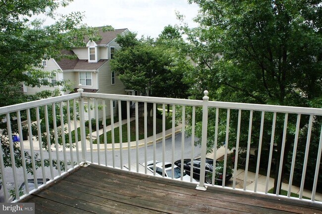 Foto del edificio - 12933 Bridger Dr