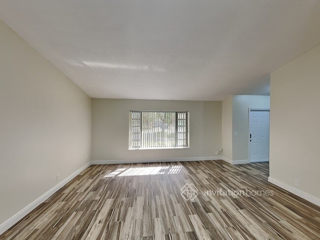 Building Photo - 10257 NW 31st St