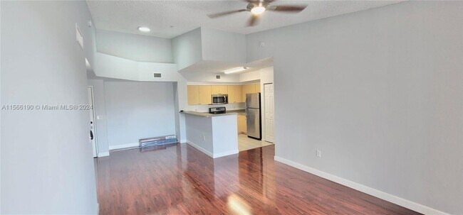 Foto del edificio - 8050 N Nob Hill Rd