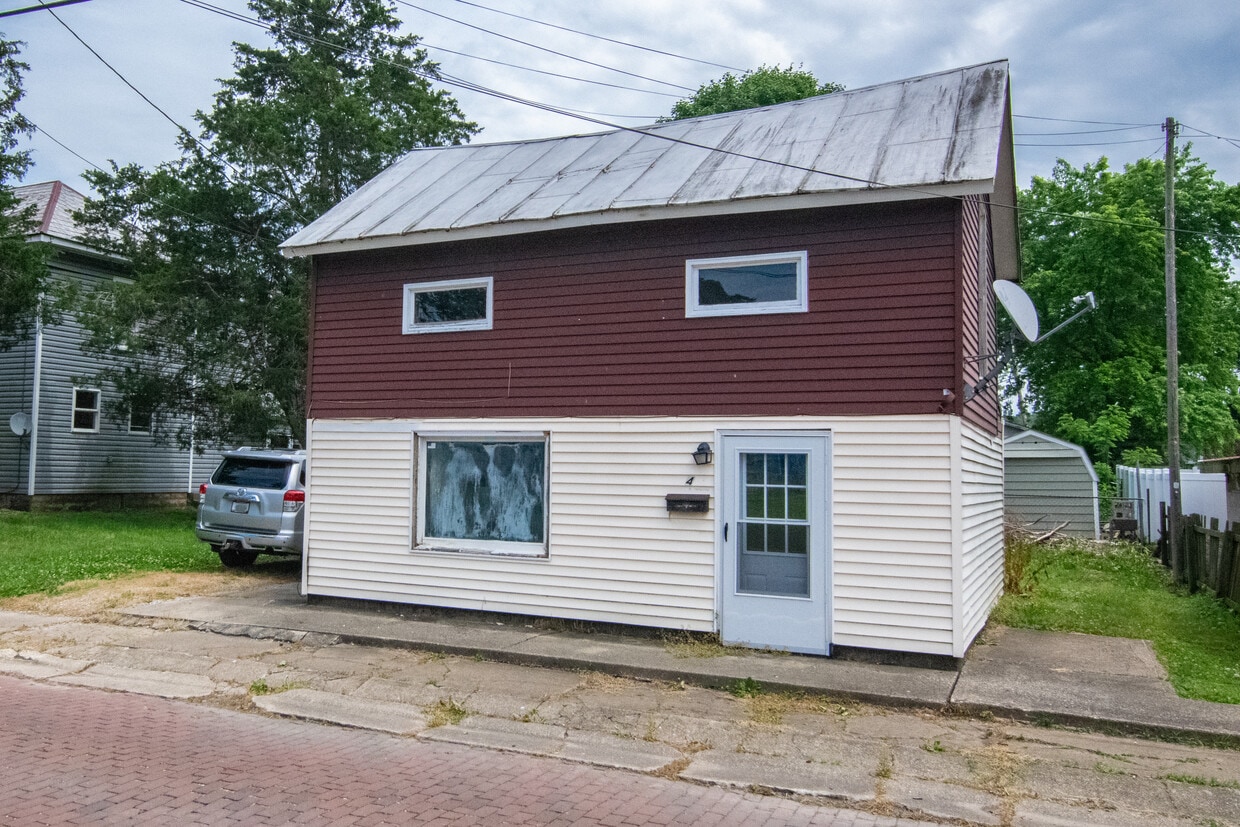4 N Catherine St, Mount Vernon, OH 43050 House Rental in Mount Vernon