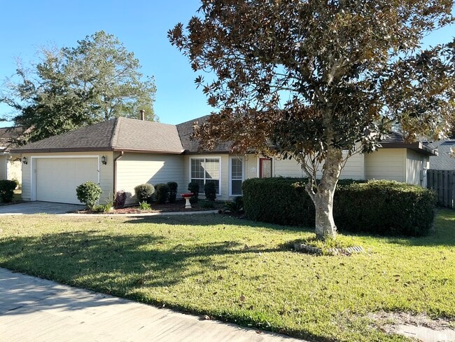 Foto del edificio - 8707 NW 10th Pl