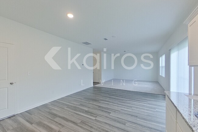 Foto del edificio - 634 Muster Fld Ct