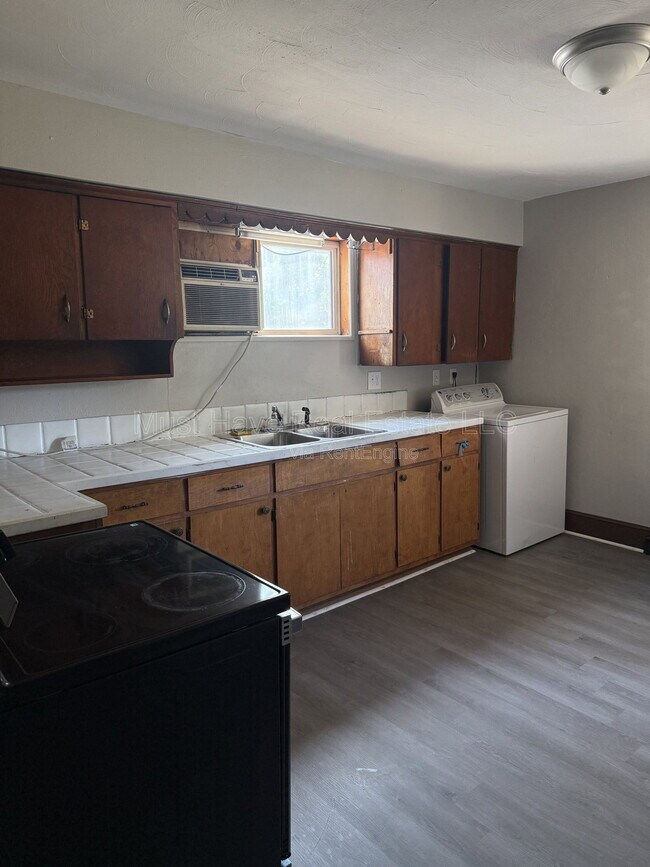 Foto del edificio - 1255 22nd St NE