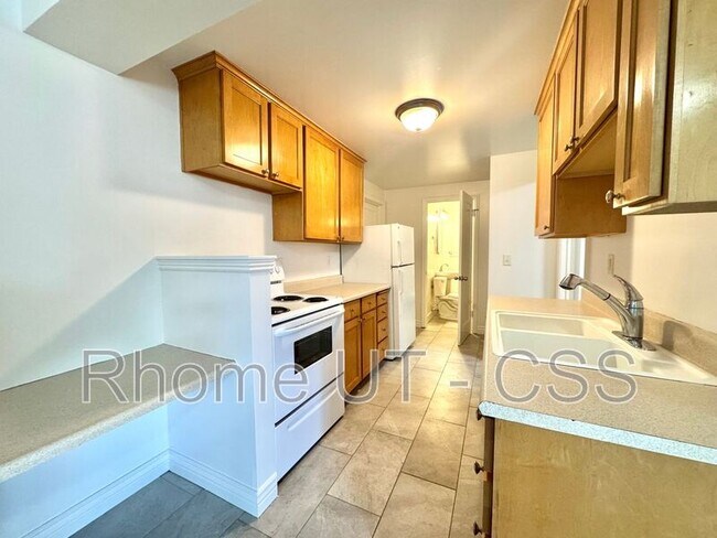 Foto del edificio - 288 E 10th Ave