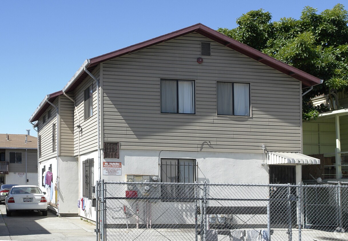 Primary Photo - 525-529 Foothill Blvd