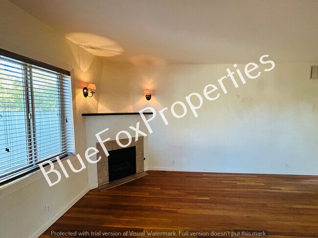 Foto del edificio - 3021 E Linden St