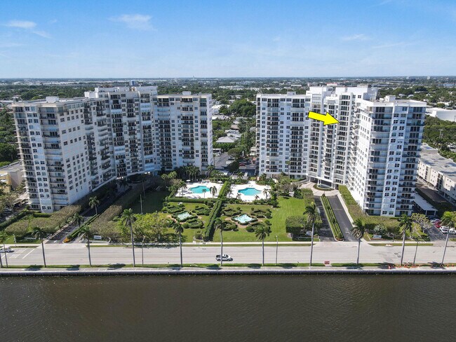 Foto del edificio - 1701 S Flagler Dr