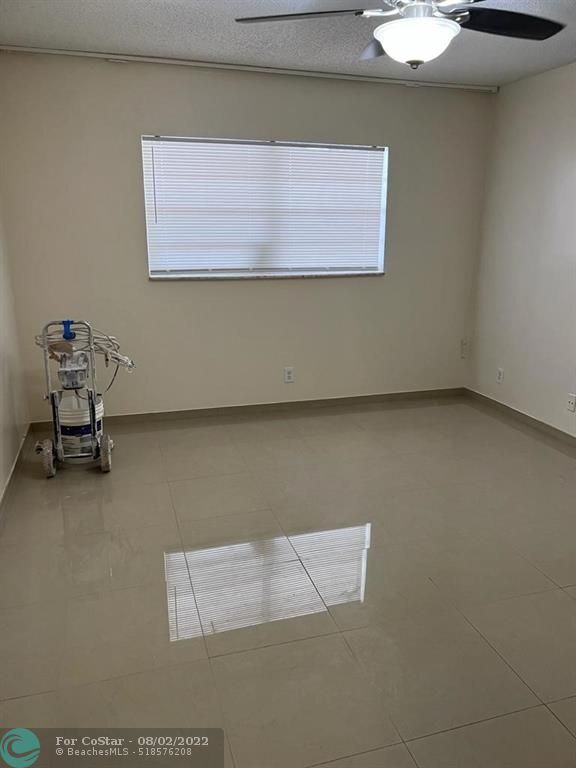 6505 Winfield Blvd Unit B52, Margate, FL 33063 Condo for Rent in