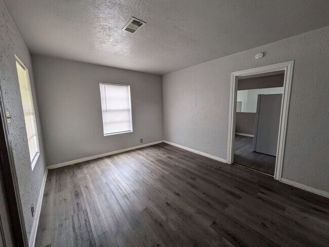 Foto del edificio - 3885 Park St