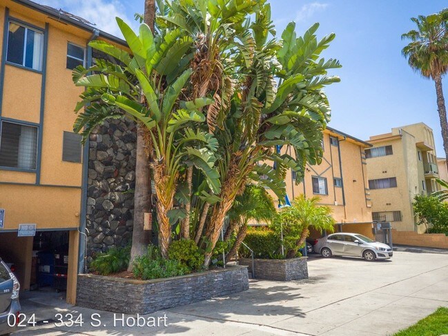 The Hobart Riviera Apartments Los Angeles Ca Building Photo The Hobart Riviera Apartments
