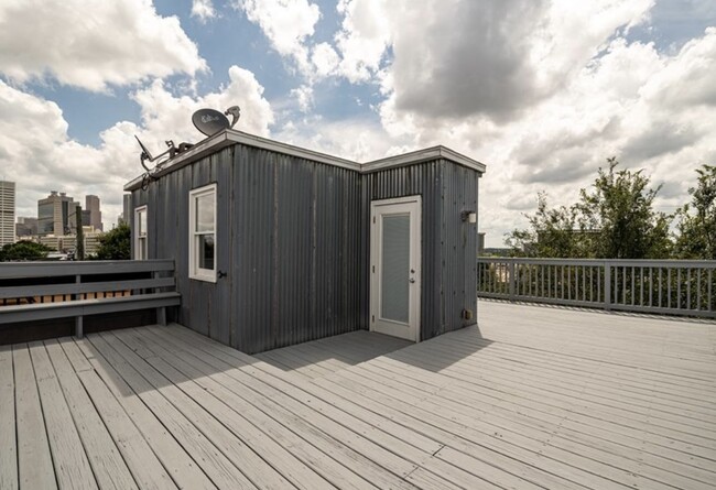 Foto del edificio - 228 Bradberry St SW