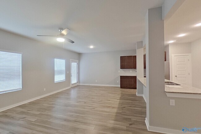 Foto del edificio - 7210 Chatfield Wy NW