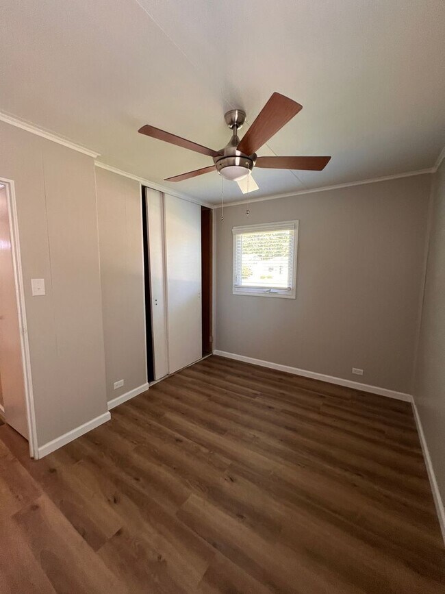 Foto del edificio - Comfortable 3-Bedroom Home with Large Yard and Convenient Location