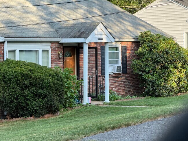 Foto del edificio - 22 Augustus Rd