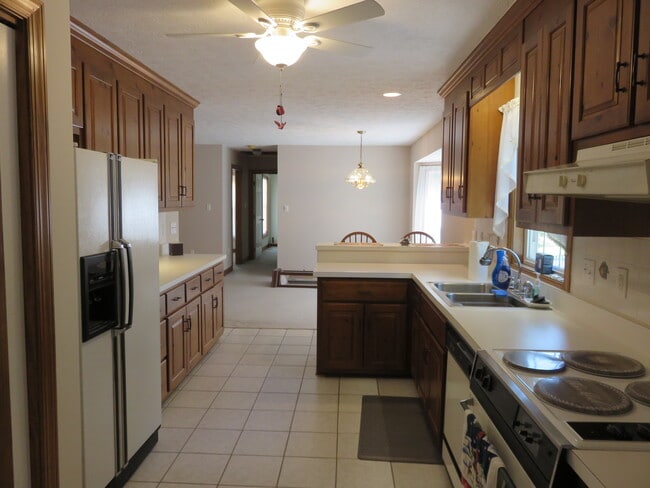 Building Photo - 5801 Wensleydale Dr