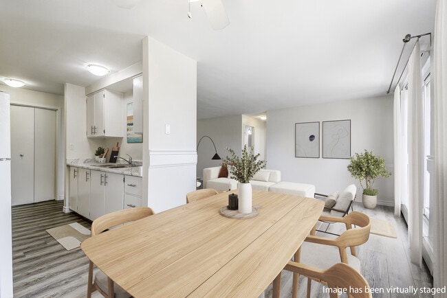 Building Photo - Perry Manor Apartments