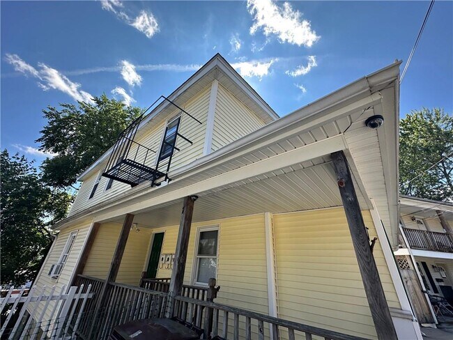 Foto del edificio - 177 Boyden St