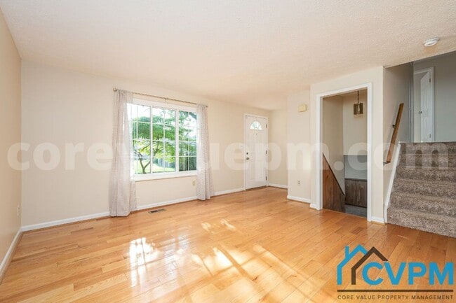 Building Photo - 7714 Baggins Rd