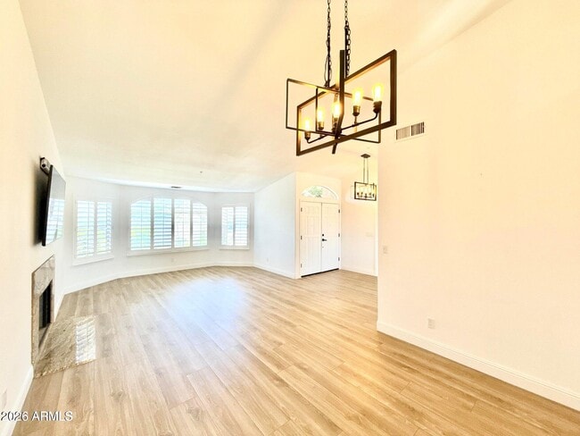 Foto del edificio - 18765 N 93rd St