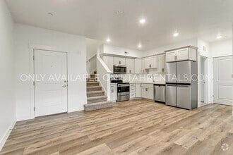 Building Photo - 768 S 1600 W