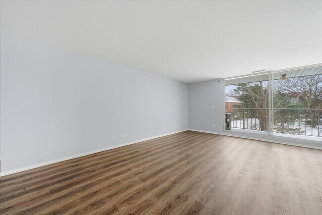 Foto del edificio - 4000 Triumvera Dr