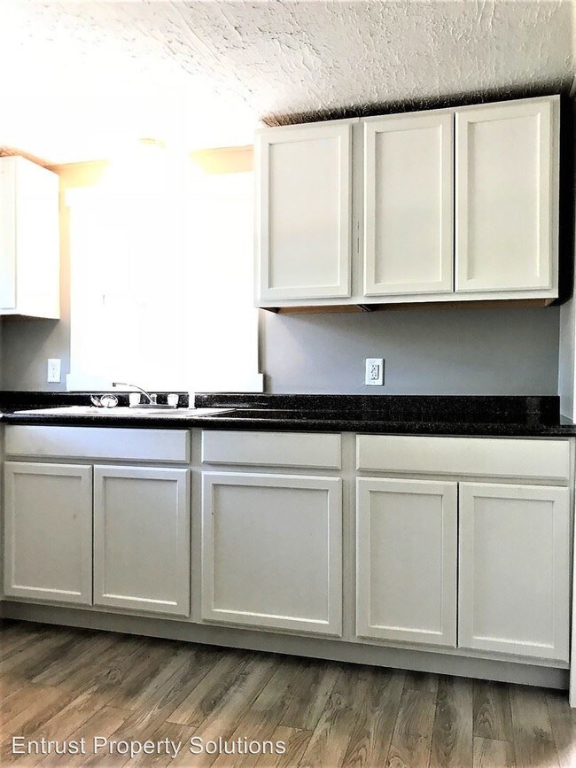 Foto del edificio - 3 br, 1 bath House - 1101 S Fort St