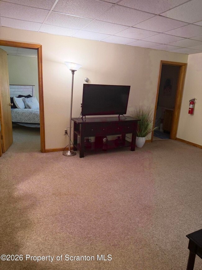 Building Photo - 609 Main St