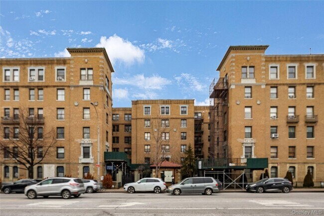 Foto del edificio - 148-09 Northern Blvd