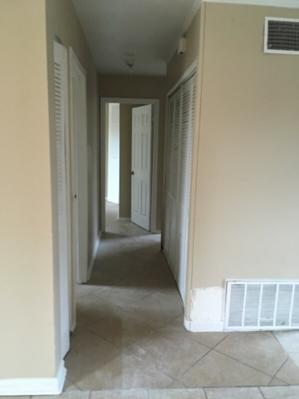 5405 Lagoona Dr, Louisville, KY 40219 House Rental in Louisville, KY