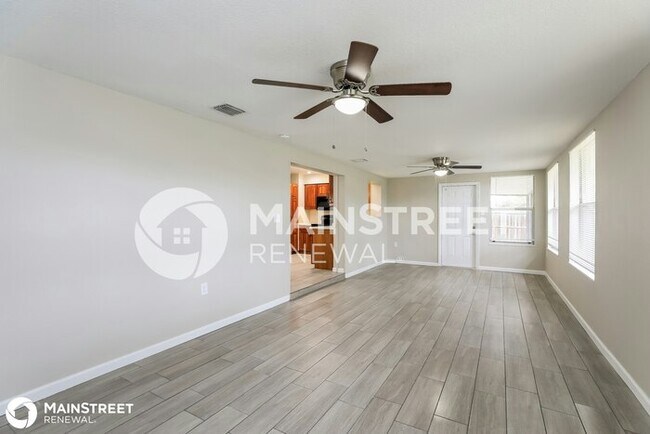 Foto del edificio - 707 67th Ave Dr W