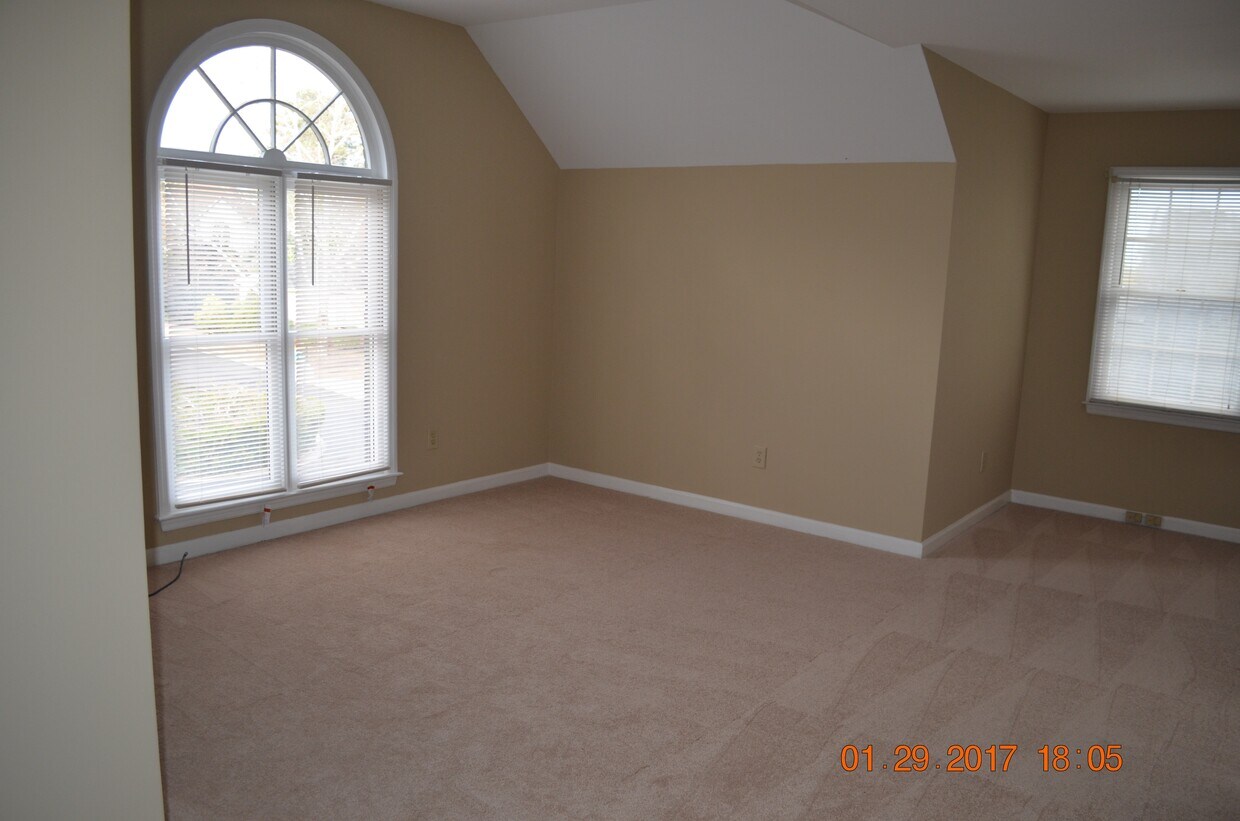 Primary Photo - 3515 River Trace Drive
