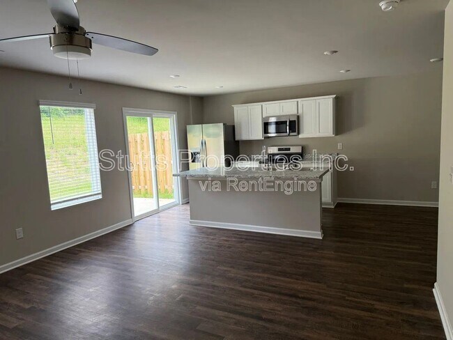 Building Photo - 323 Skykomish Rd