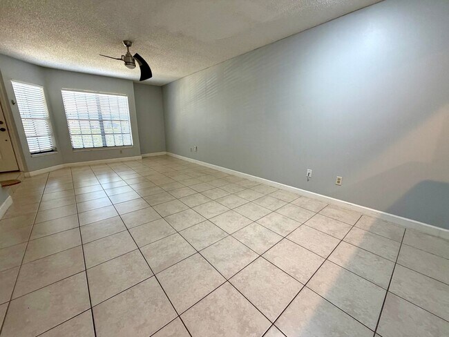 Building Photo - 5100 Burchette Rd