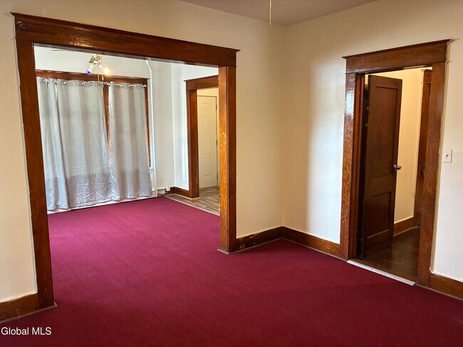 Foto del edificio - 1320 8th Ave