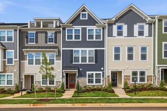 Building Photo - 768 Park Ridge Dr
