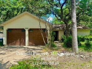 Building Photo - 11407 Bristle Oak Trail
